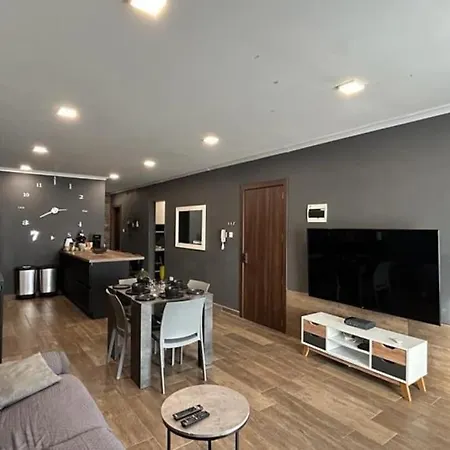 Charming 3-bed Retreat In Quiet Area- St Julians Apartamento San Julián