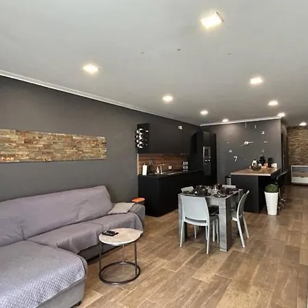 Charming 3-bed Retreat In Quiet Area- St Julians Apartament St. Julian's
